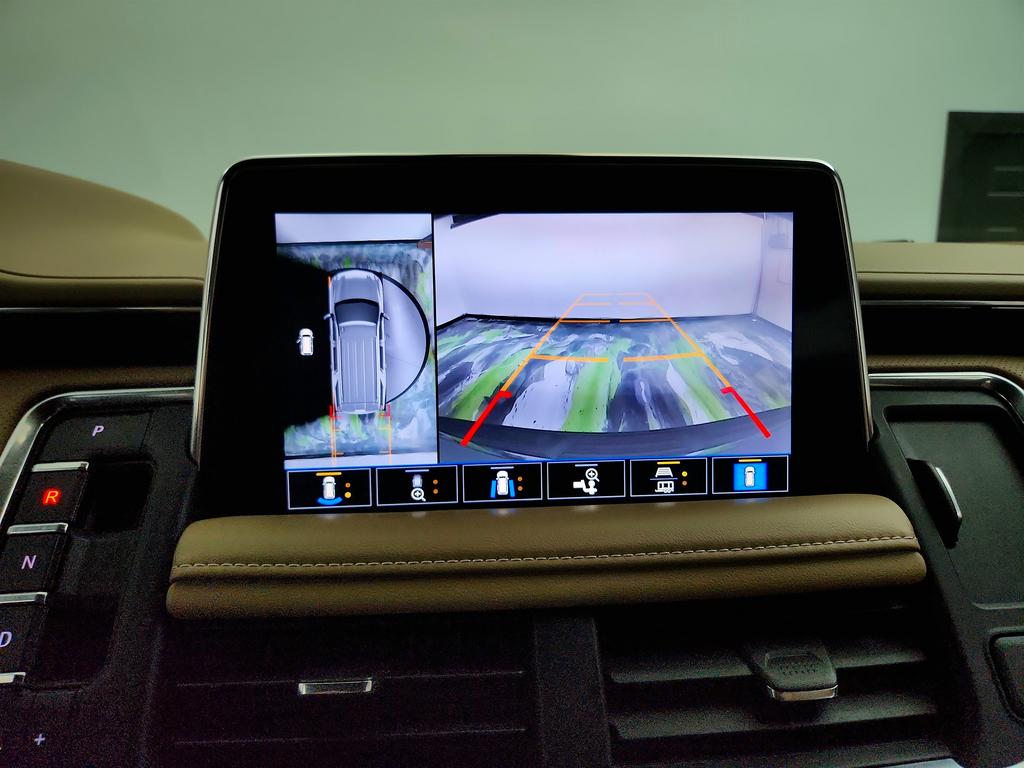 2021 Chevrolet Tahoe Premier photo