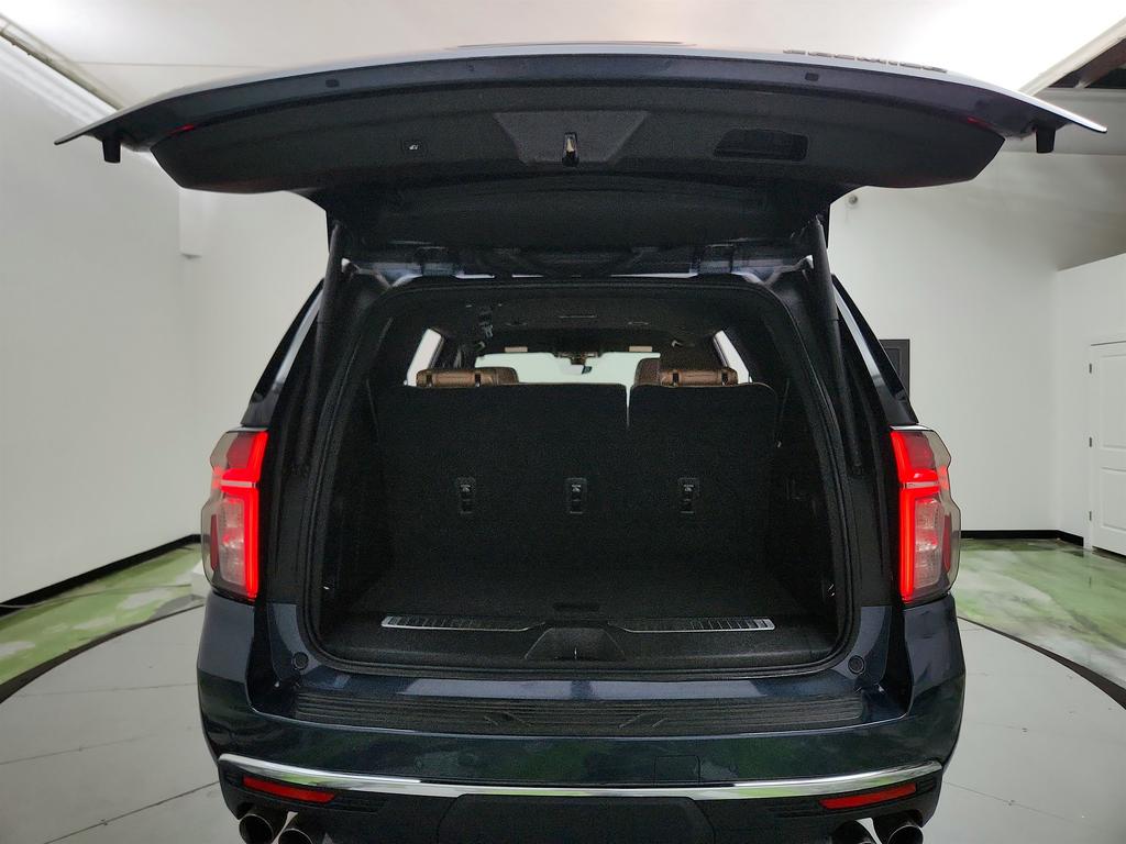 2021 Chevrolet Tahoe Premier photo