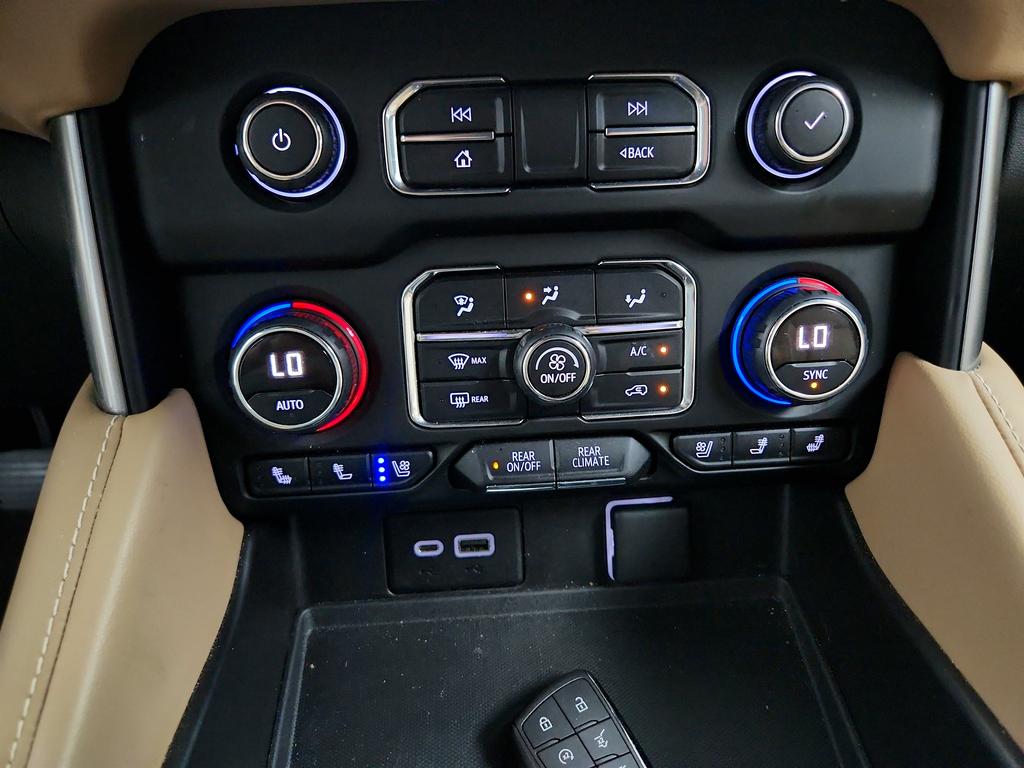 2021 Chevrolet Tahoe Premier photo