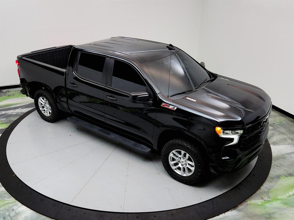 2024 Chevrolet Silverado 1500 RST photo