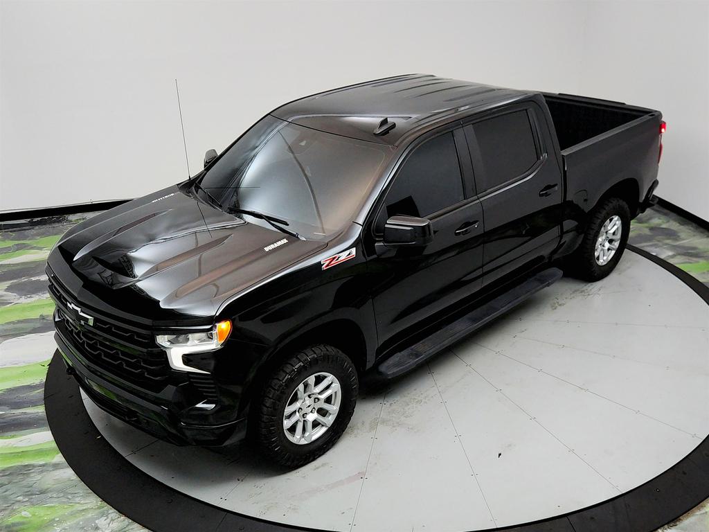 2024 Chevrolet Silverado 1500 RST photo