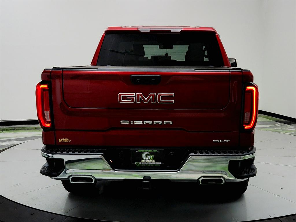2022 GMC Sierra 1500 SLT photo