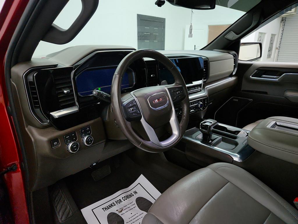 2022 GMC Sierra 1500 SLT photo