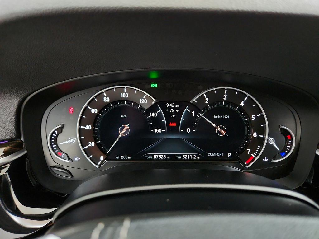 2018 BMW 5-Series 540xi photo