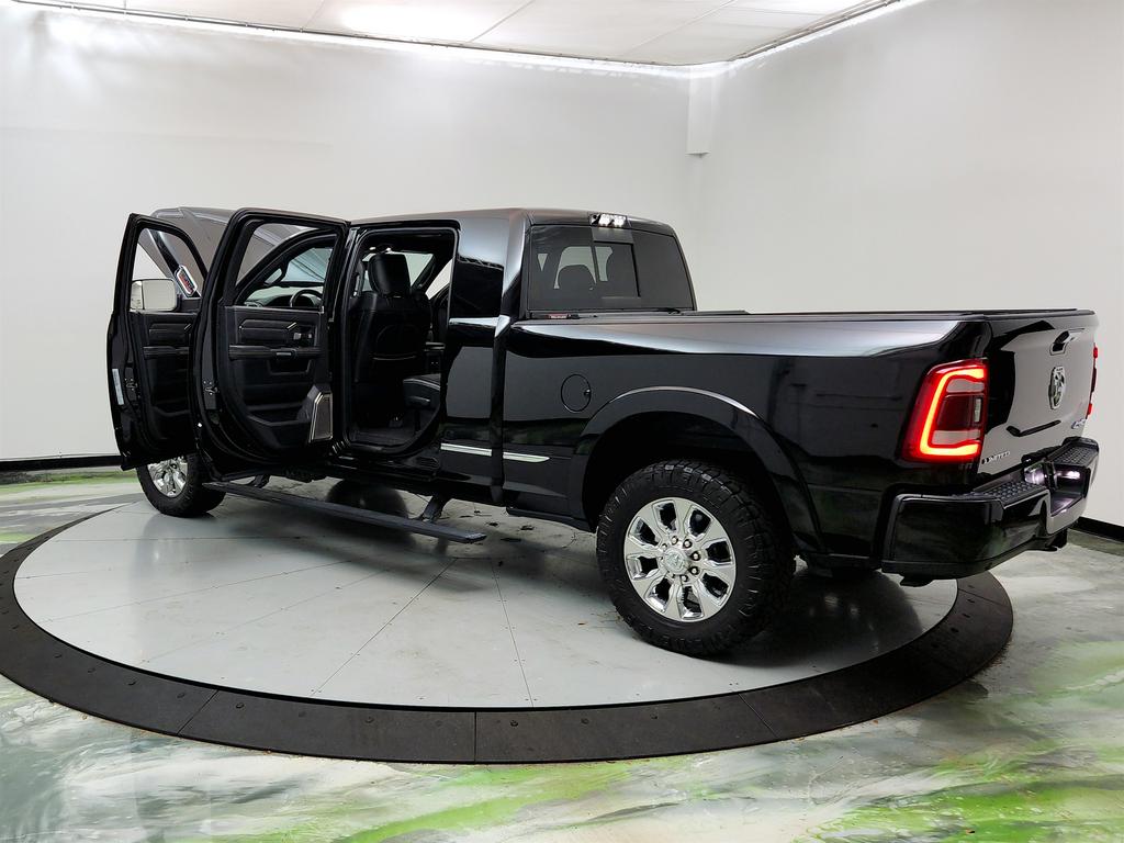 2019 RAM 3500 Limited photo