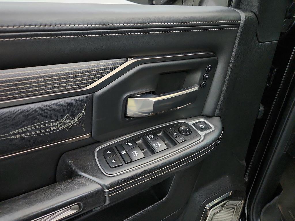 2019 RAM 3500 Limited photo