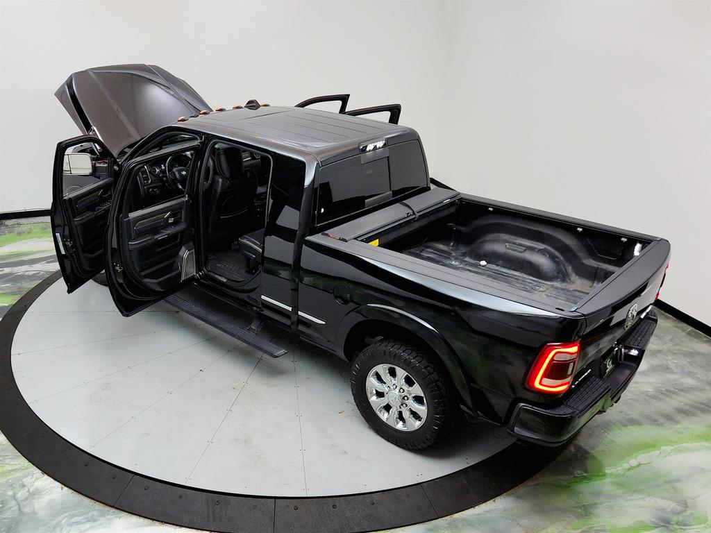 2019 RAM 3500 Limited photo