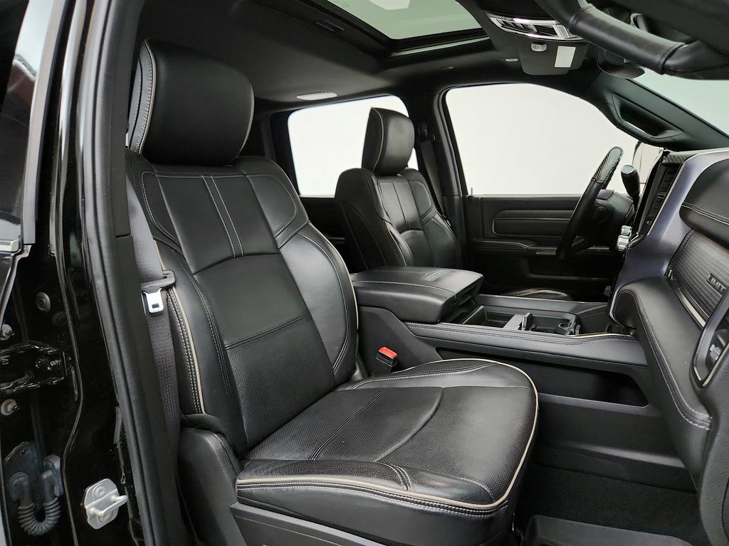 2019 RAM 3500 Limited photo