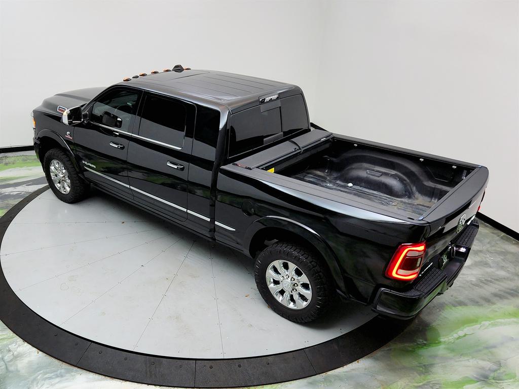2019 RAM 3500 Limited photo