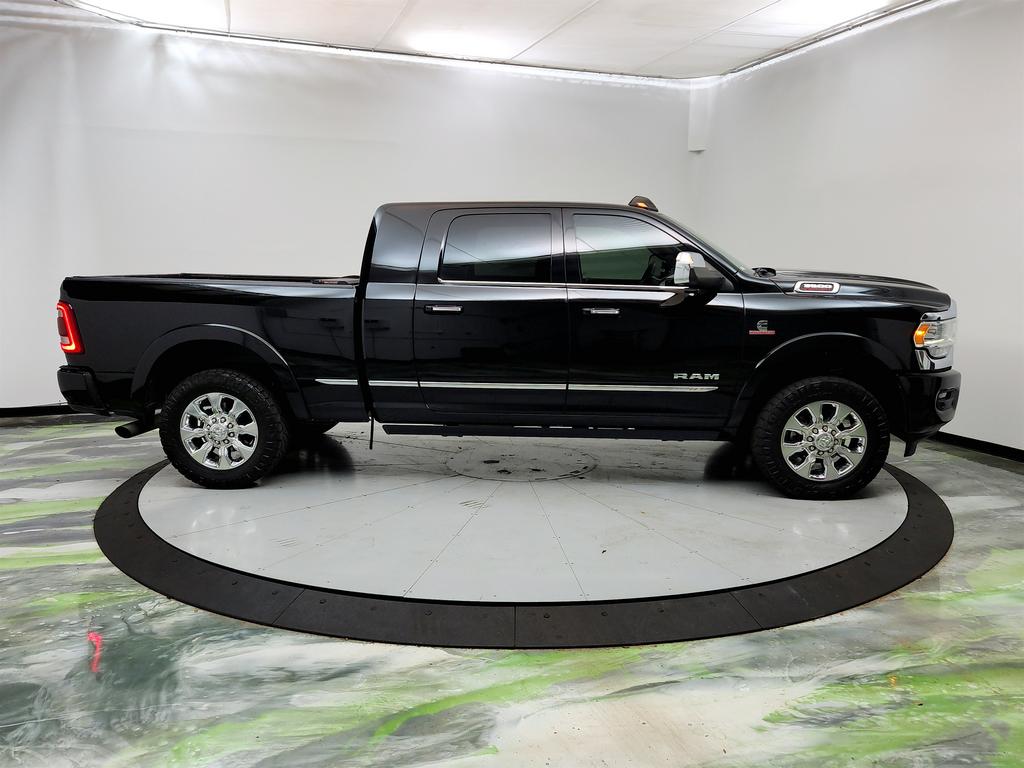 2019 RAM 3500 Limited photo