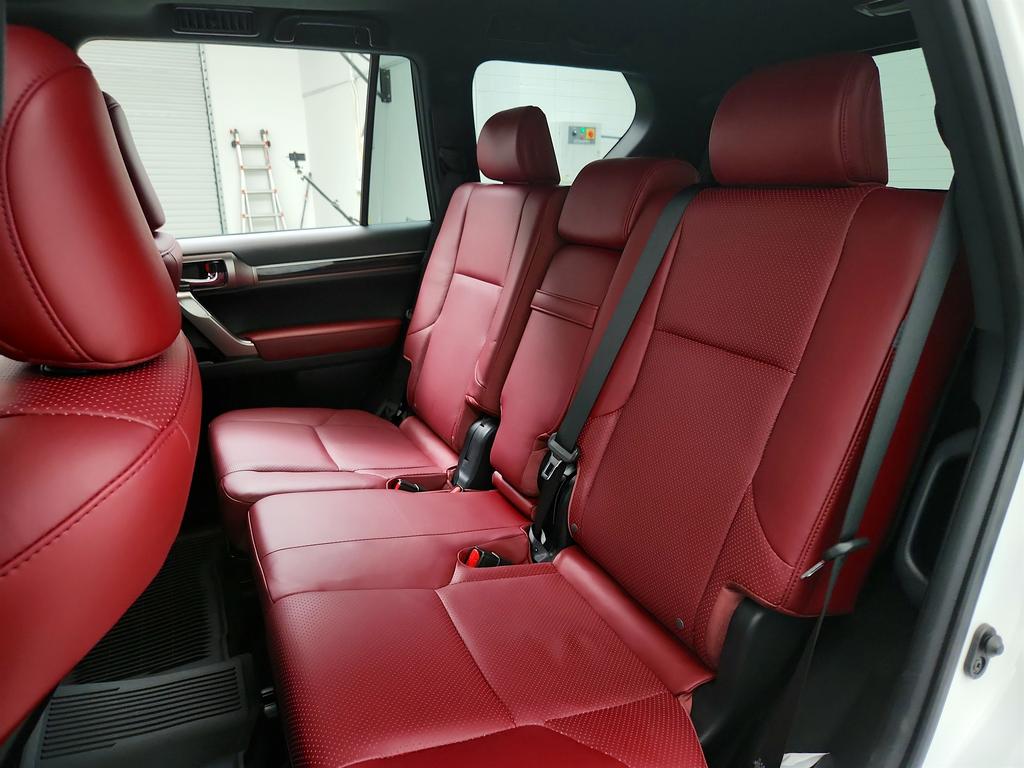 2023 Lexus GX 460 photo