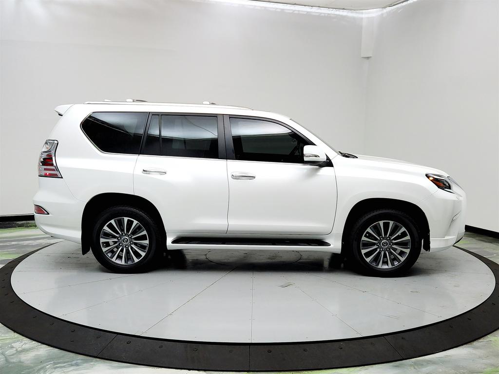 2023 Lexus GX 460 photo