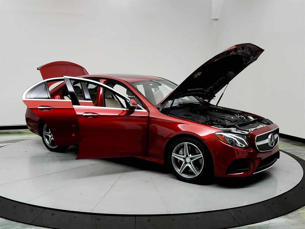 2017 Mercedes-Benz E-Class E300 photo