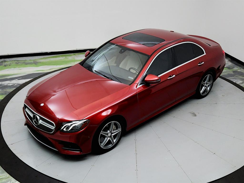 2017 Mercedes-Benz E-Class E300 photo