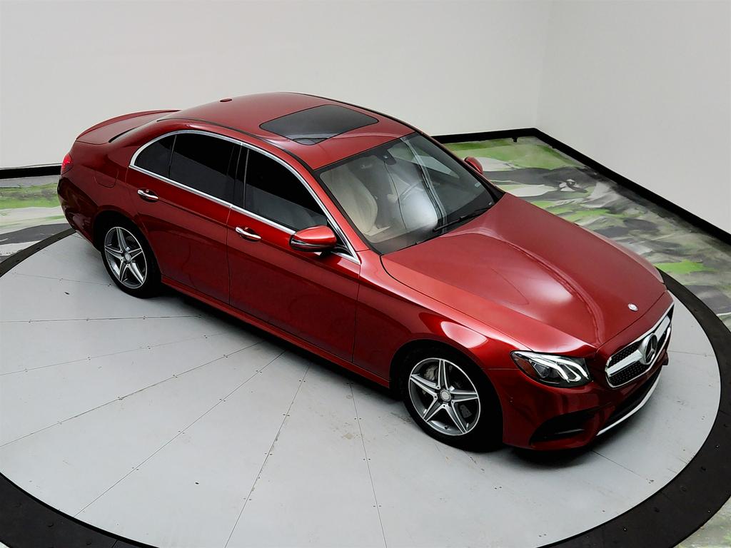 2017 Mercedes-Benz E-Class E300 photo