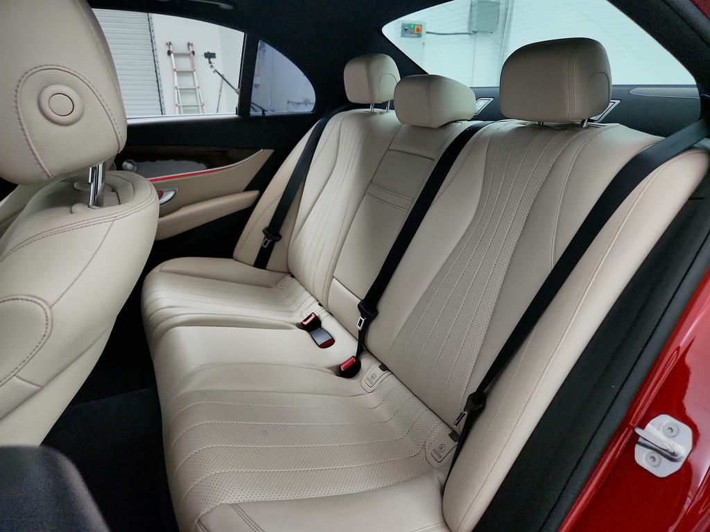 2017 Mercedes-Benz E-Class E300 photo