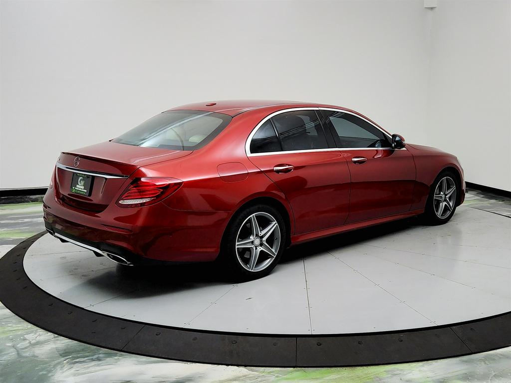 2017 Mercedes-Benz E-Class E300 photo