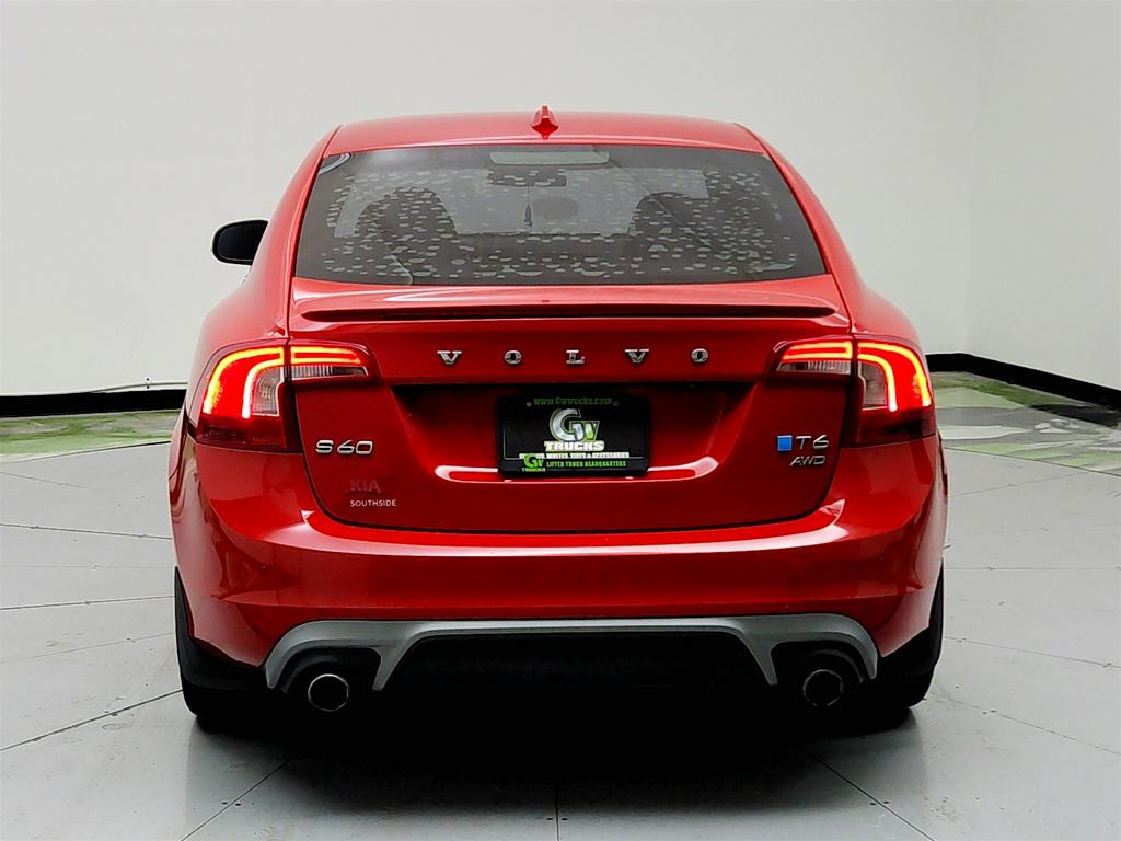 2015 Volvo S60 T6 R-Design photo