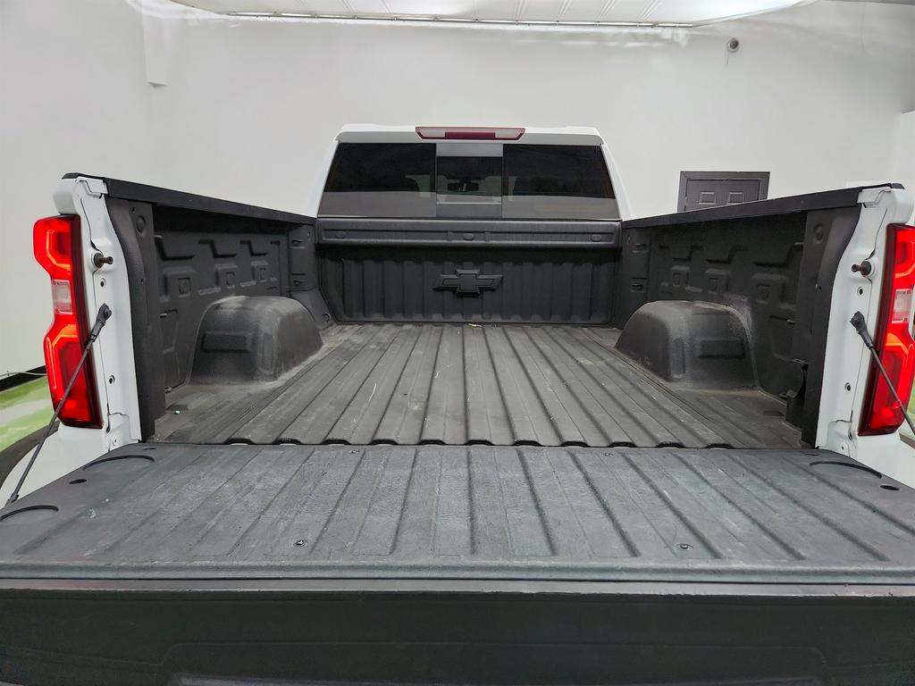 2019 Chevrolet Silverado 1500 LTZ photo