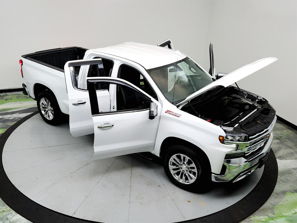 2019 Chevrolet Silverado 1500 LTZ photo