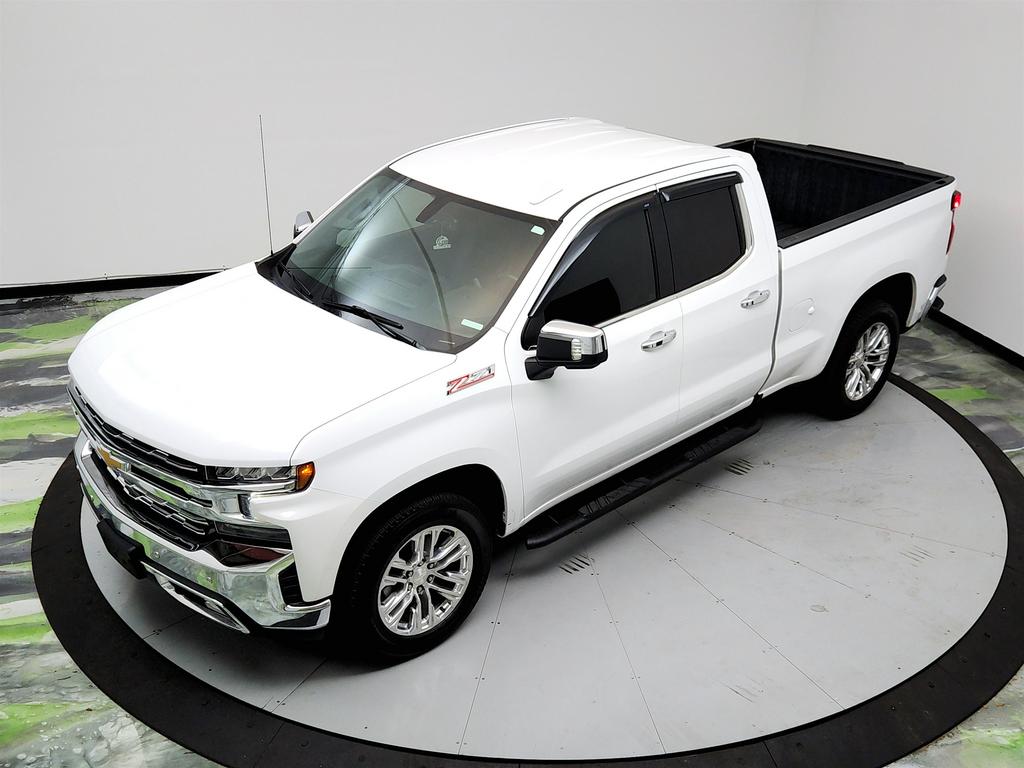 2019 Chevrolet Silverado 1500 LTZ photo