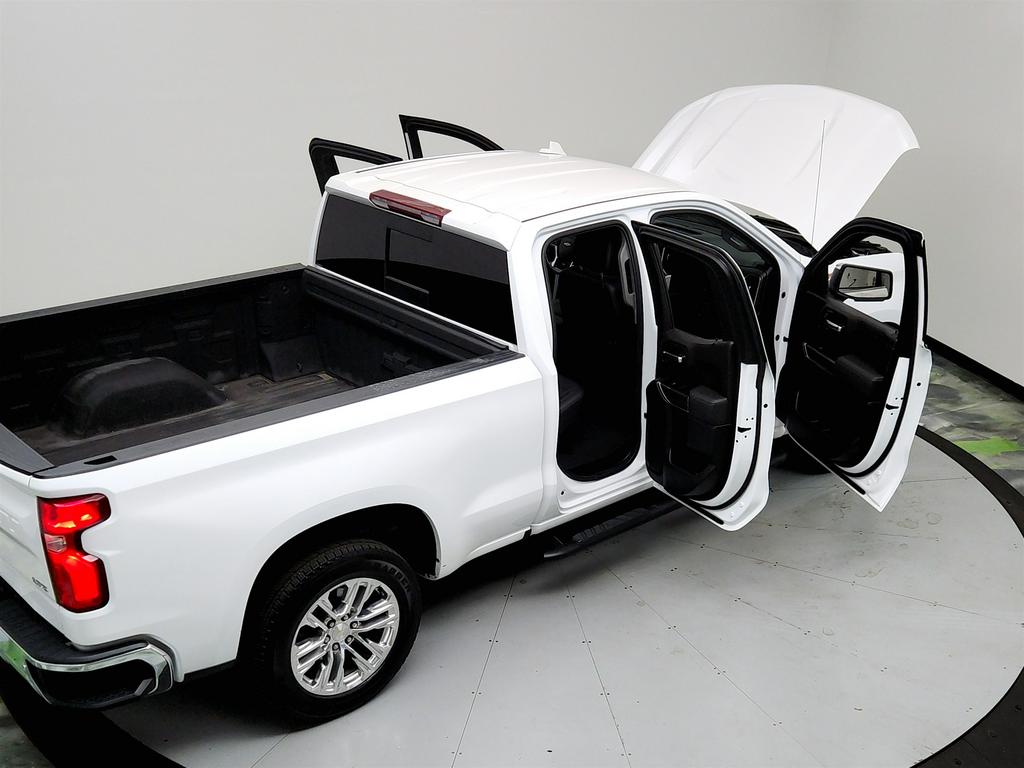 2019 Chevrolet Silverado 1500 LTZ photo
