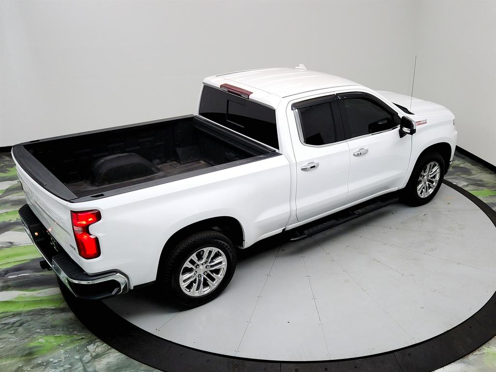 2019 Chevrolet Silverado 1500 LTZ photo