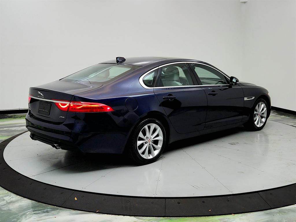 2018 Jaguar XF 25t Premium photo