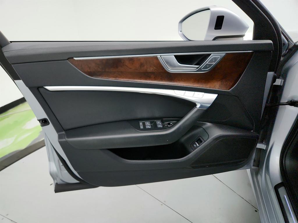 2019 Audi A6 Premium photo