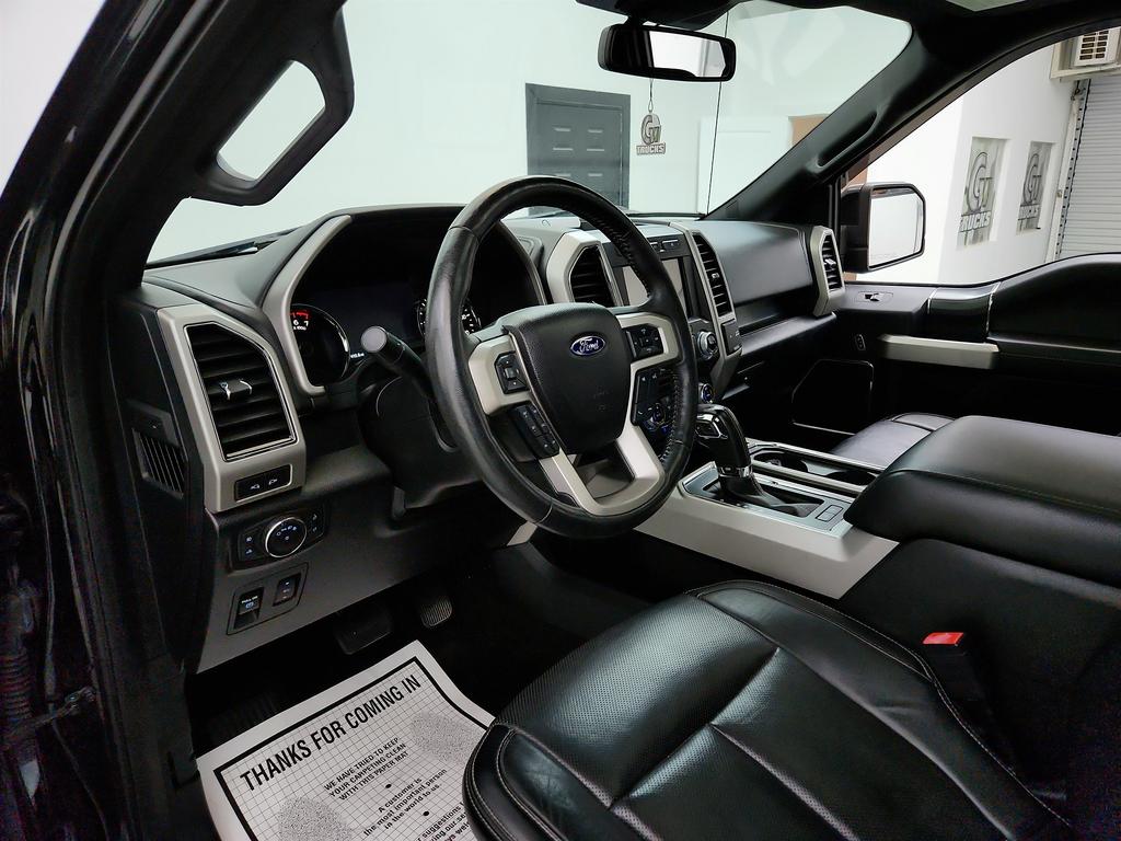 2018 Ford F150 Lariat photo