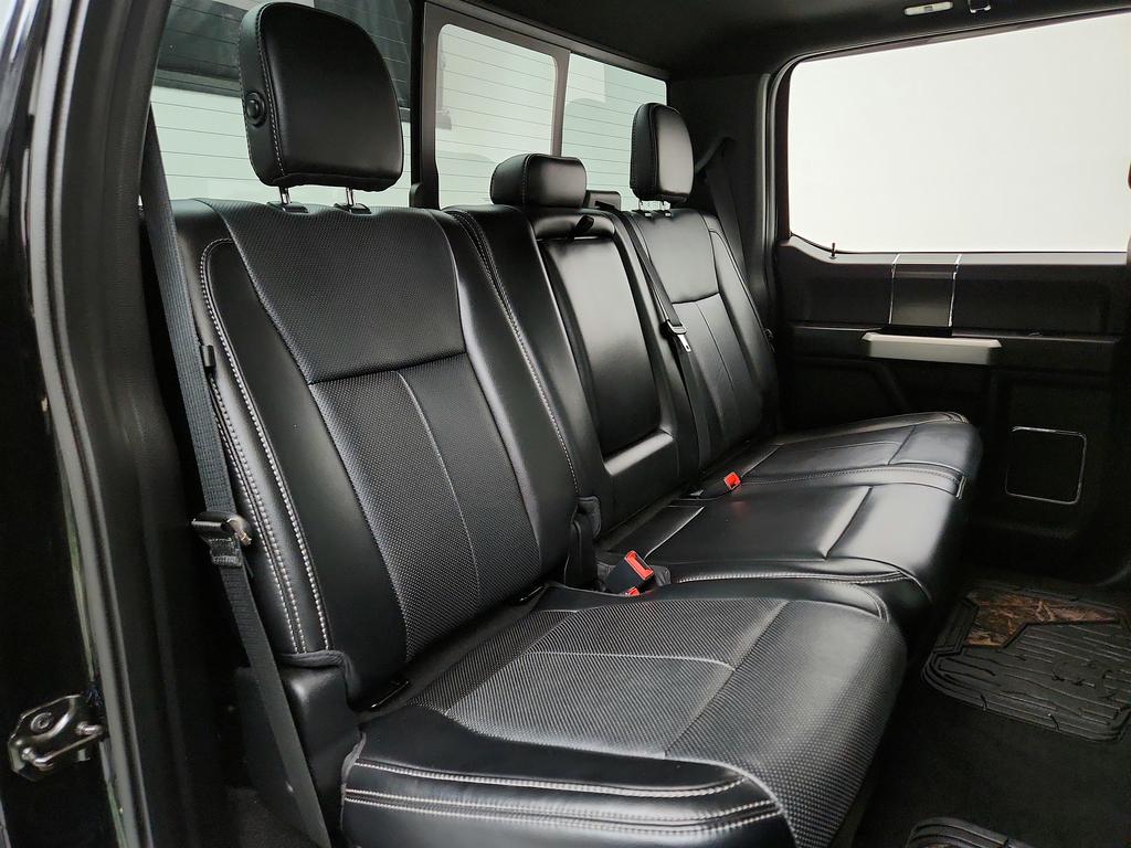 2018 Ford F150 Lariat photo