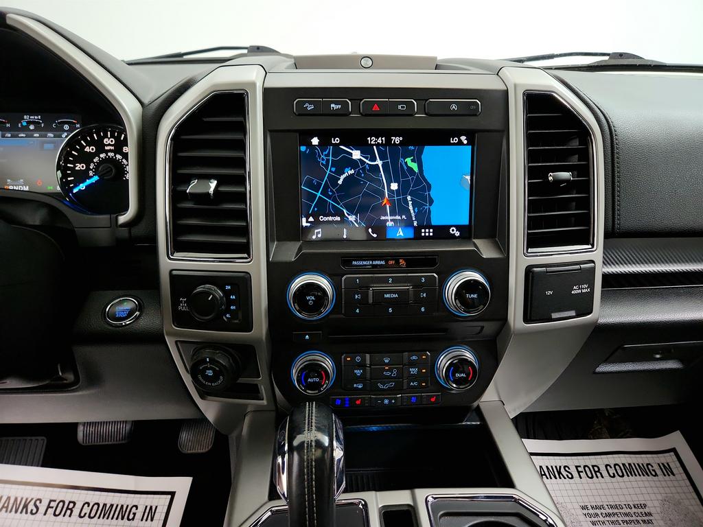 2018 Ford F150 Lariat photo
