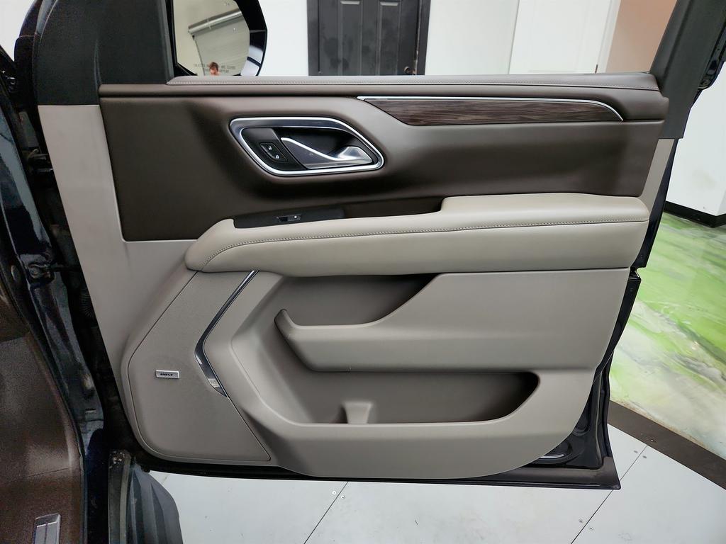 2021 Chevrolet Tahoe LT photo