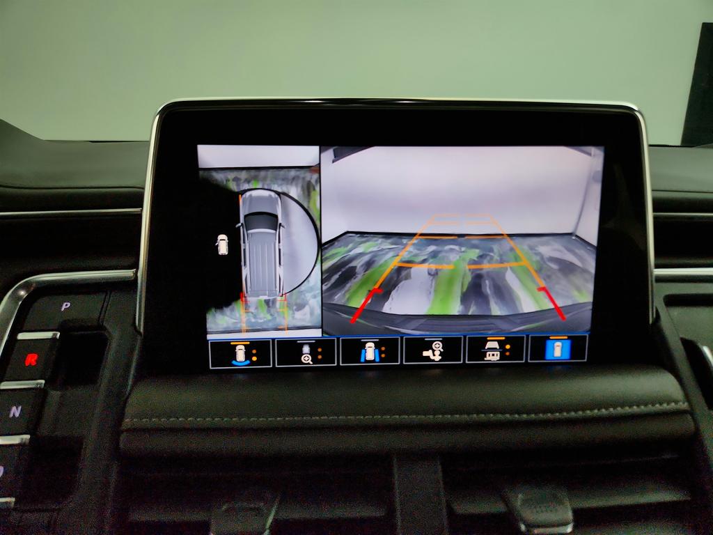 2021 Chevrolet Tahoe LT photo