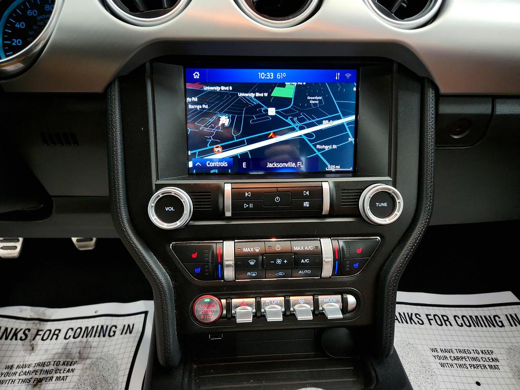 2020 Ford Mustang ECO Premium photo
