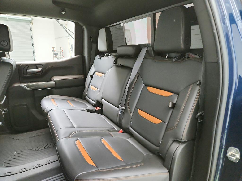 2020 GMC Sierra 1500 AT4 photo
