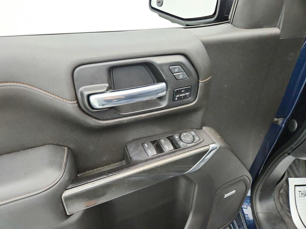 2020 GMC Sierra 1500 AT4 photo