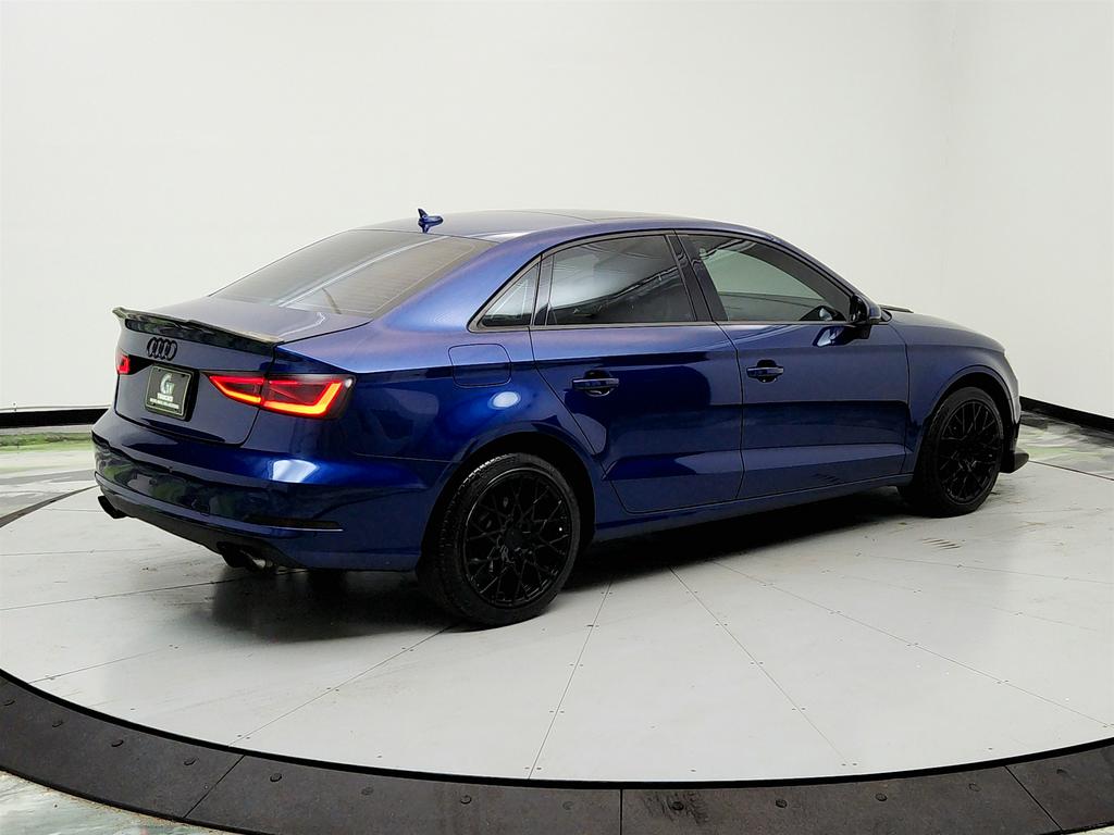 2016 Audi A3 Premium photo