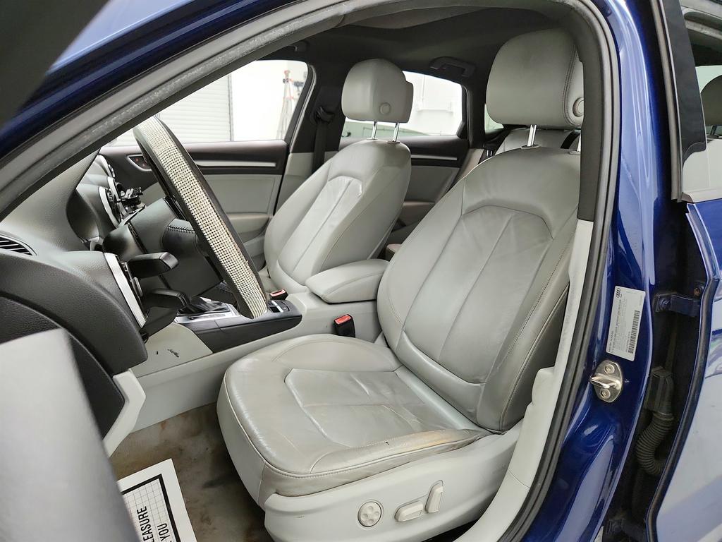 2016 Audi A3 Premium photo
