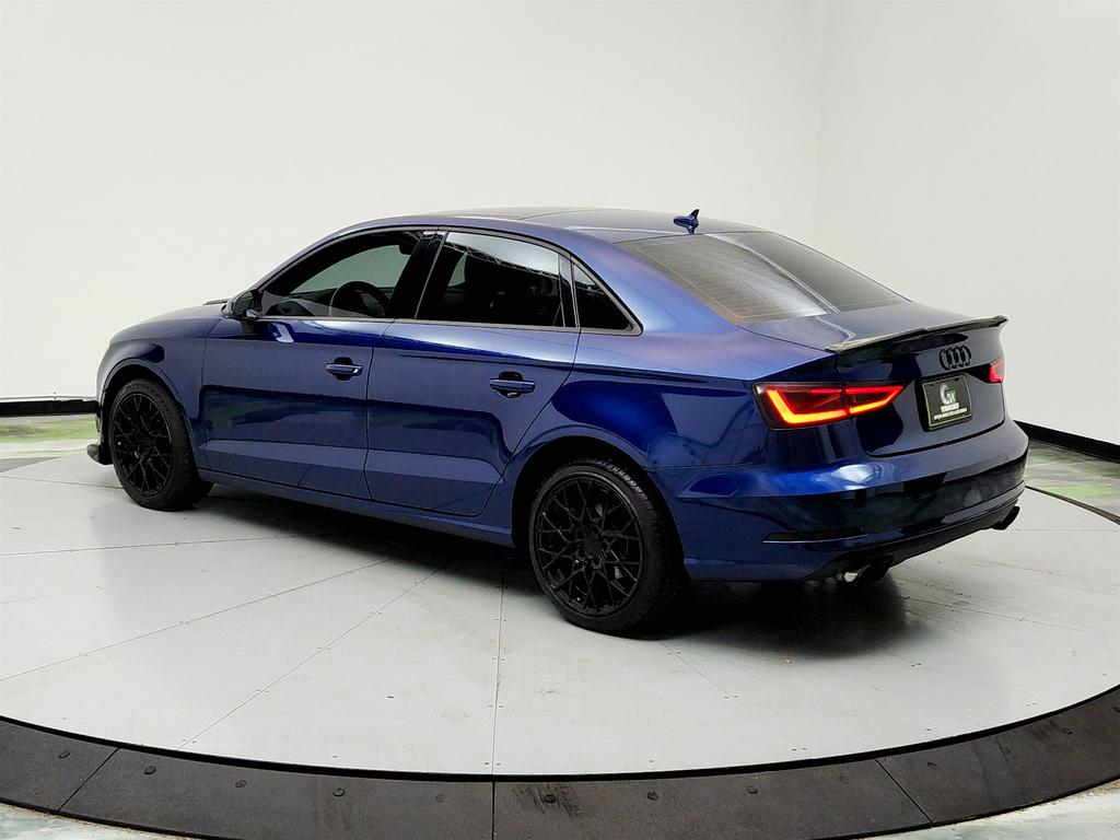 2016 Audi A3 Premium photo