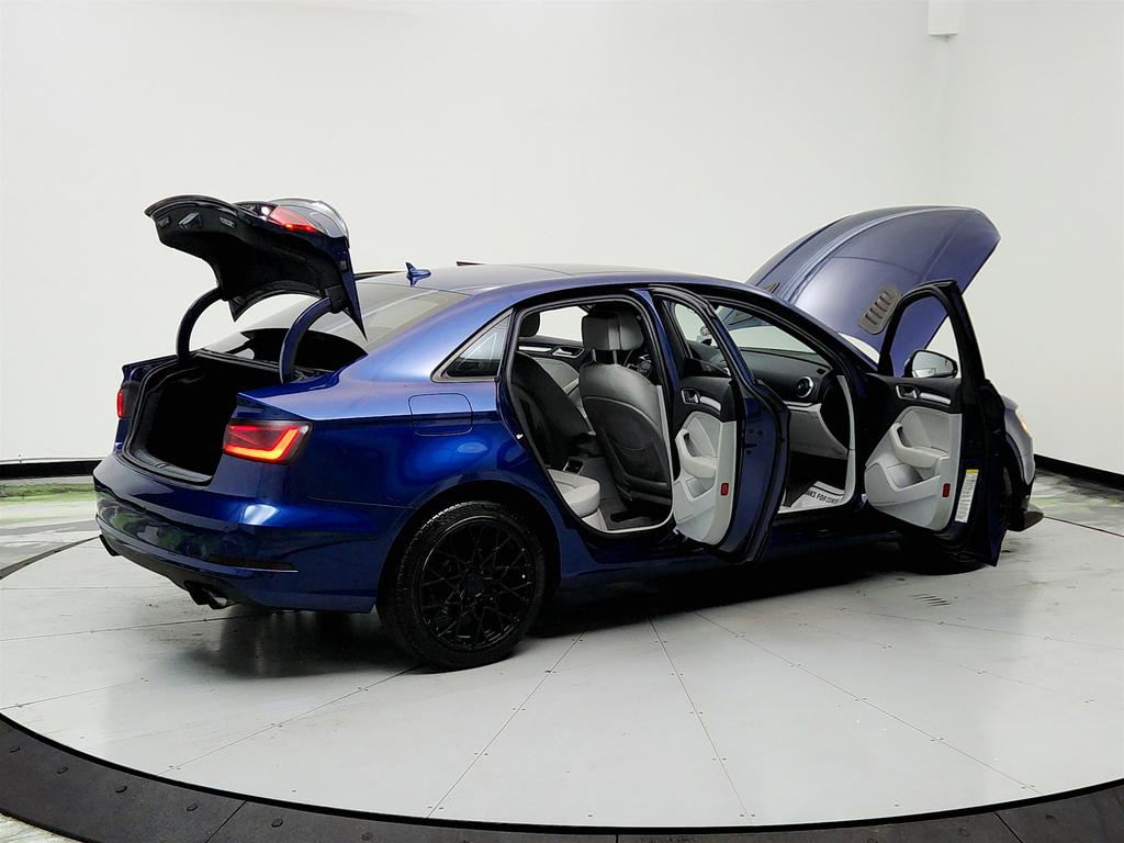 2016 Audi A3 Premium photo