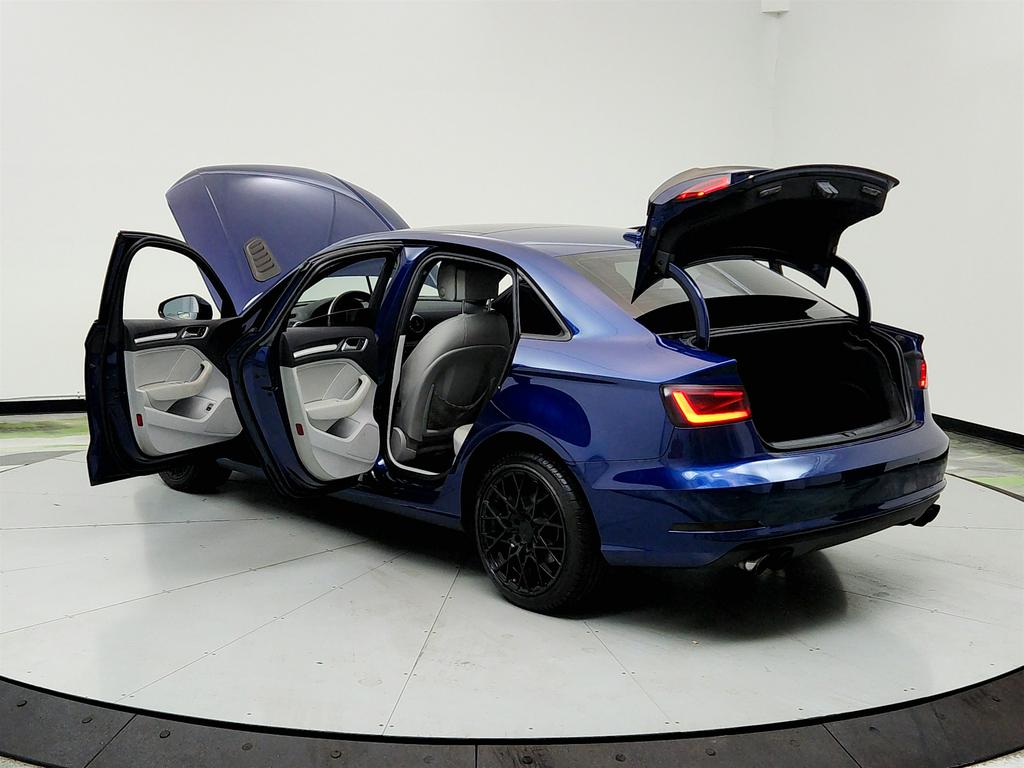 2016 Audi A3 Premium photo