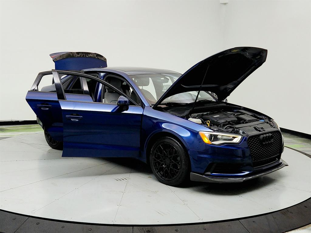 2016 Audi A3 Premium photo