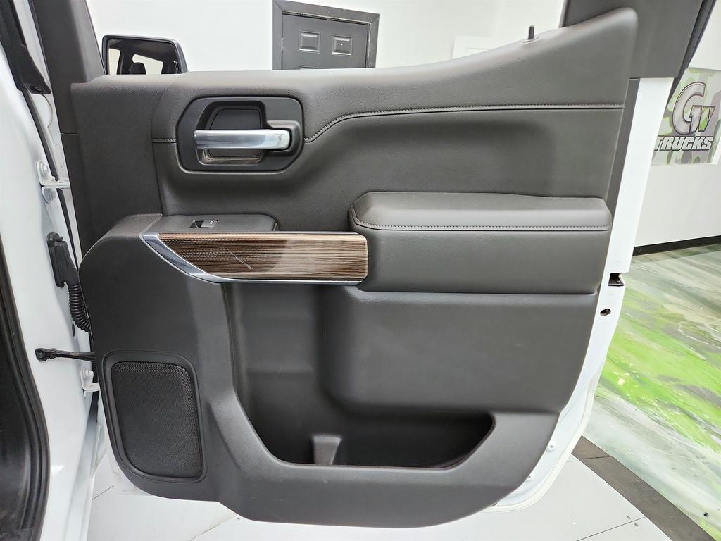 2019 Chevrolet Silverado 1500 LT TB photo