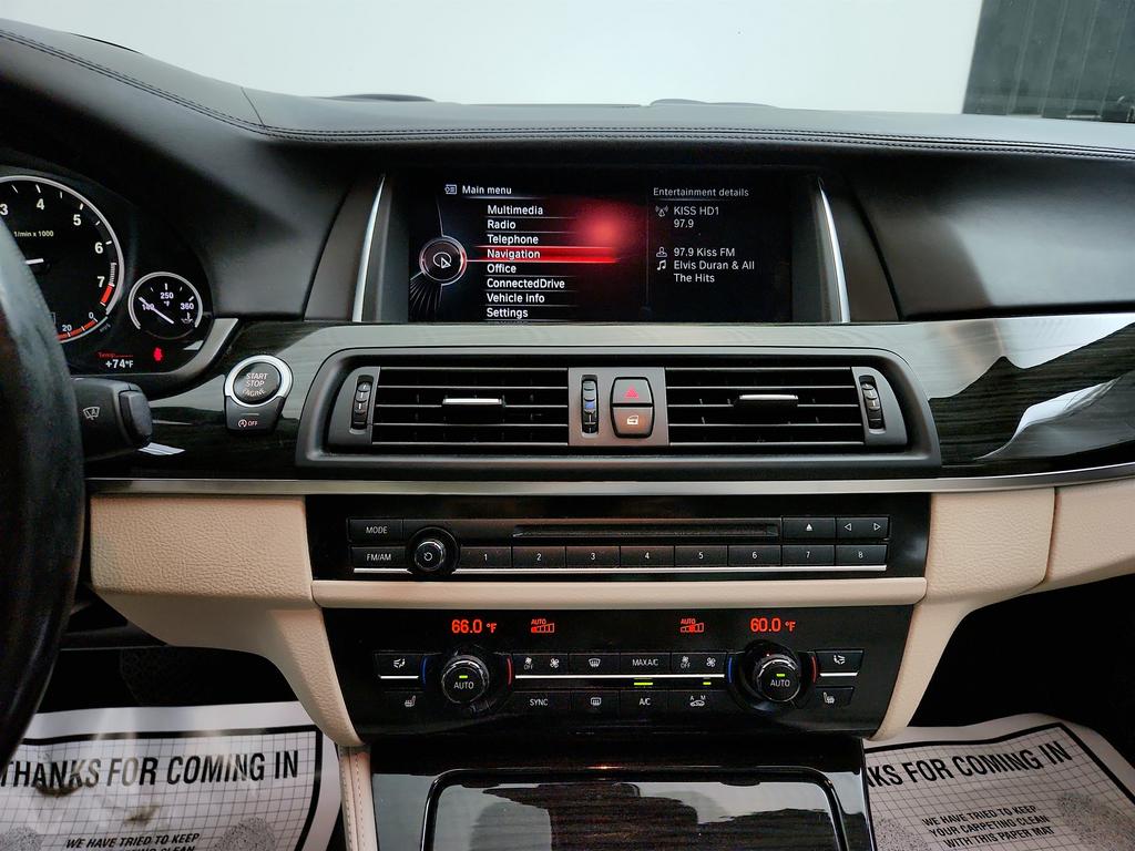 2016 BMW 5-Series 550xi photo