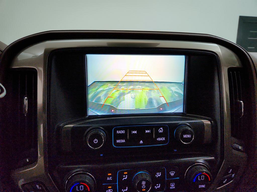 2017 Chevrolet Silverado 1500 High Country photo