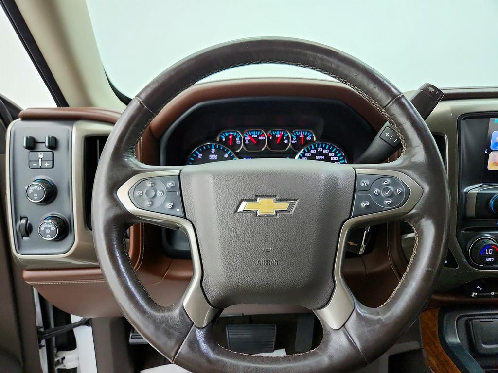 2017 Chevrolet Silverado 1500 High Country photo