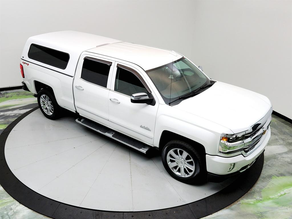2017 Chevrolet Silverado 1500 High Country photo