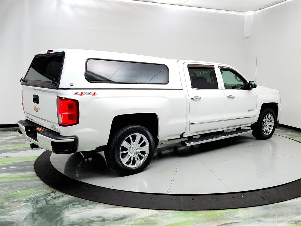2017 Chevrolet Silverado 1500 High Country photo