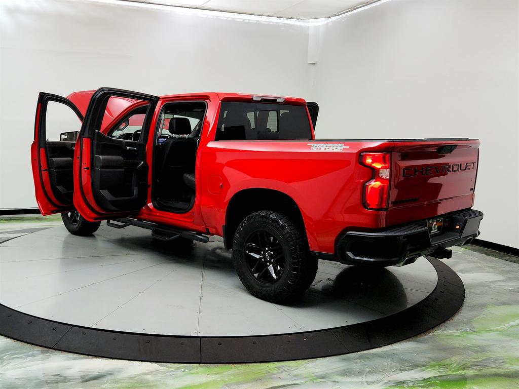 2021 Chevrolet Silverado 1500 LT TB photo